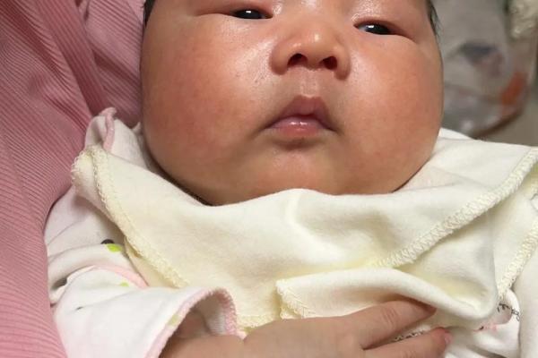 5月份宝宝剪头发吉日 婴儿剪胎发的黄道吉日
